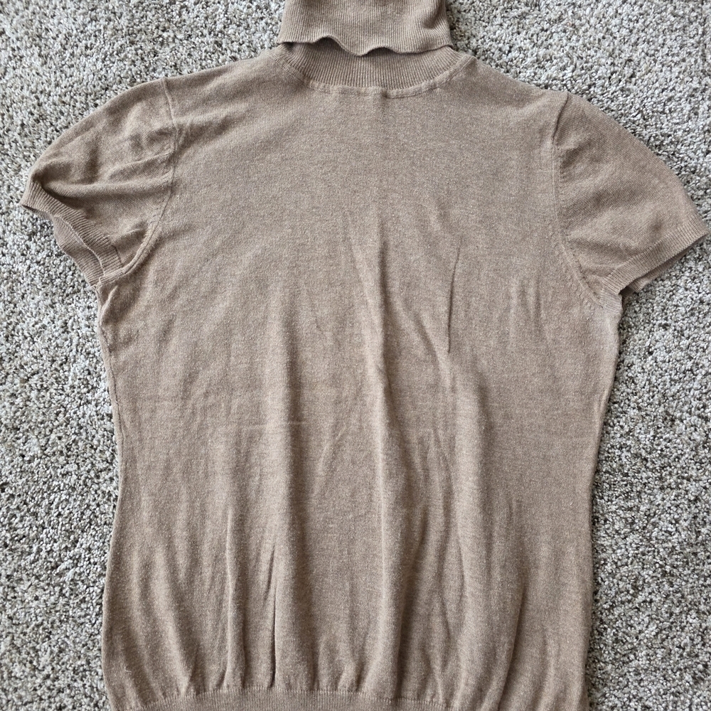 GAP Women's Brown Turtleneck Sweater